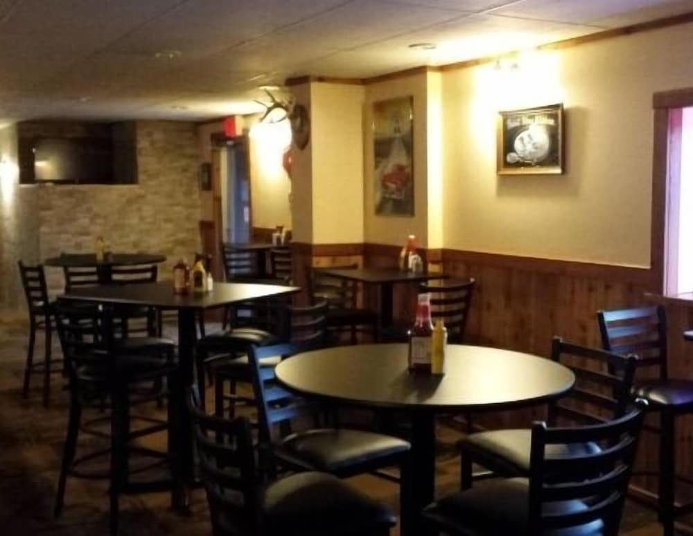 Inn of the Pines - photo 33