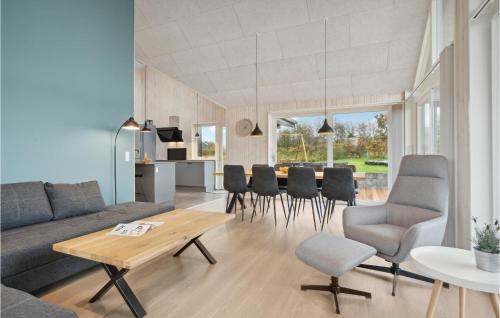 3 Bedroom Lovely Home In Bogense — Bogense — photo 5