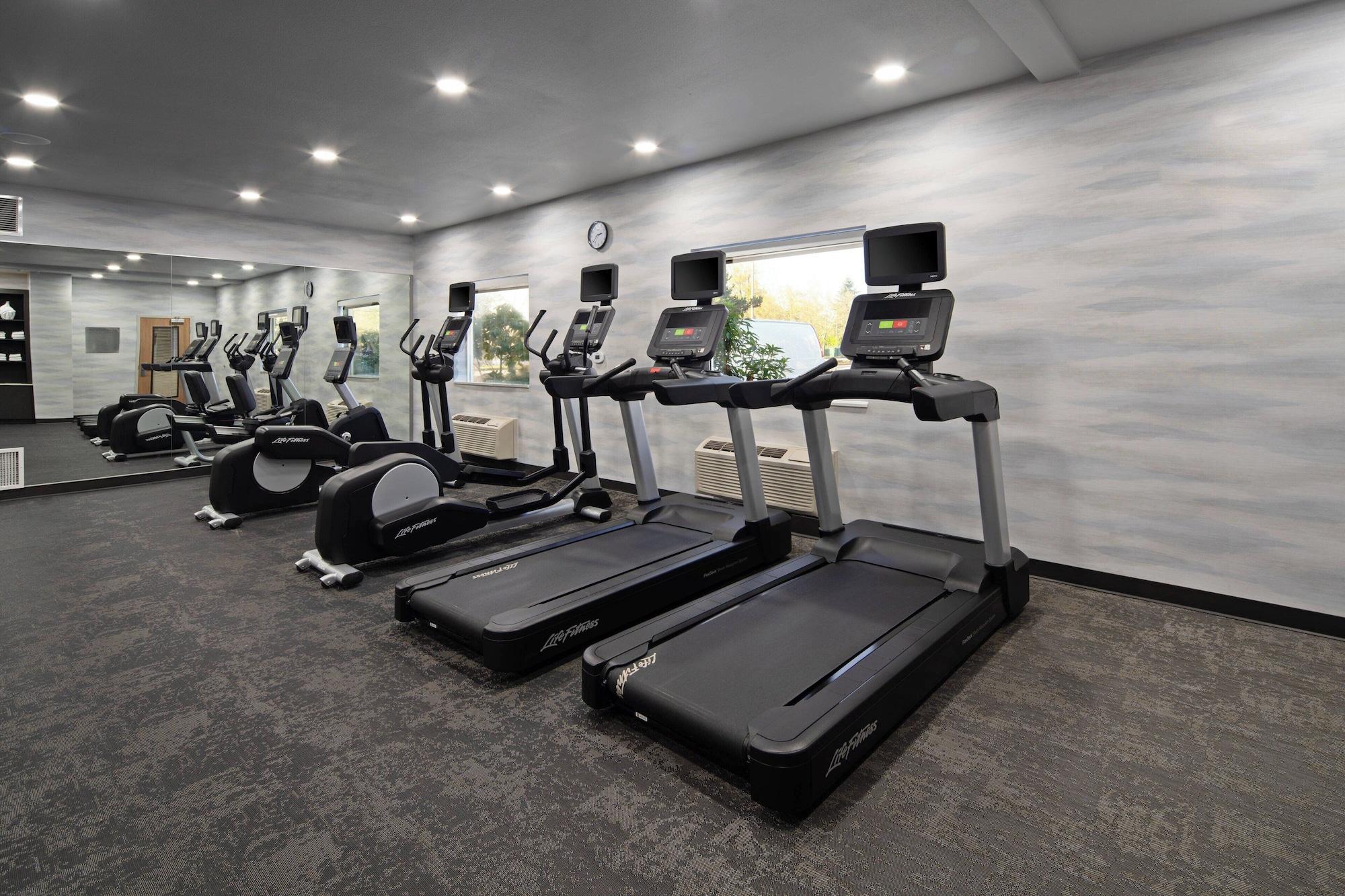 Fairfield by Marriott Inn & Suites Seattle Sea Tac Airport - photo 4