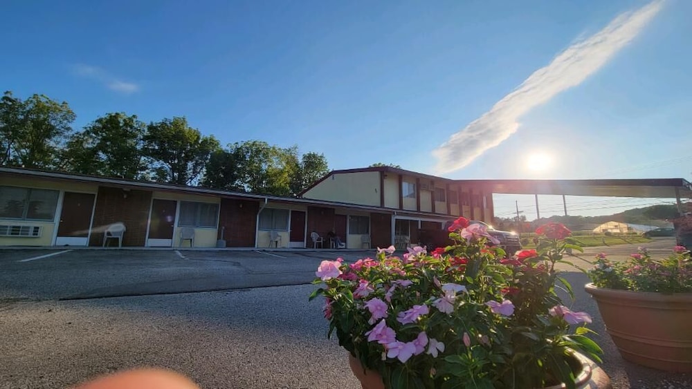 Sussex Motel - photo 26