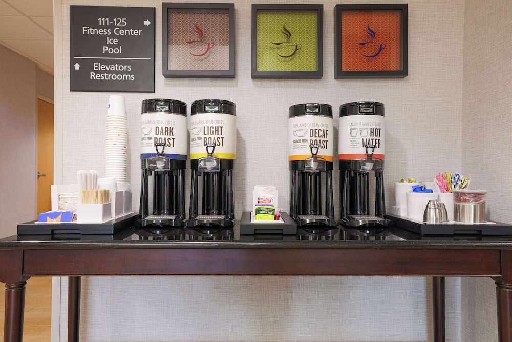Hampton Inn Raleigh Garner - photo 29