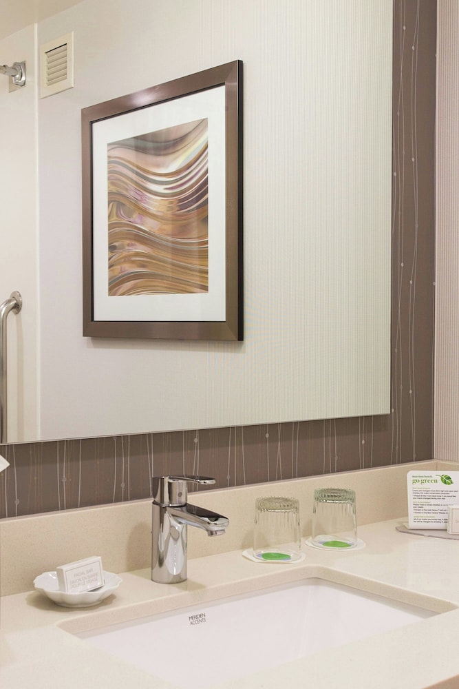 Courtyard Marriott Binghamton - photo 20