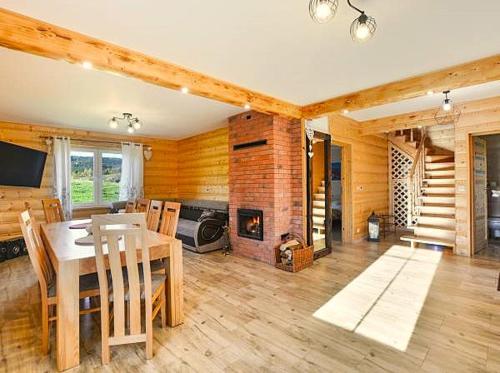 Chata nad Roztokami in Baligrod, Poland