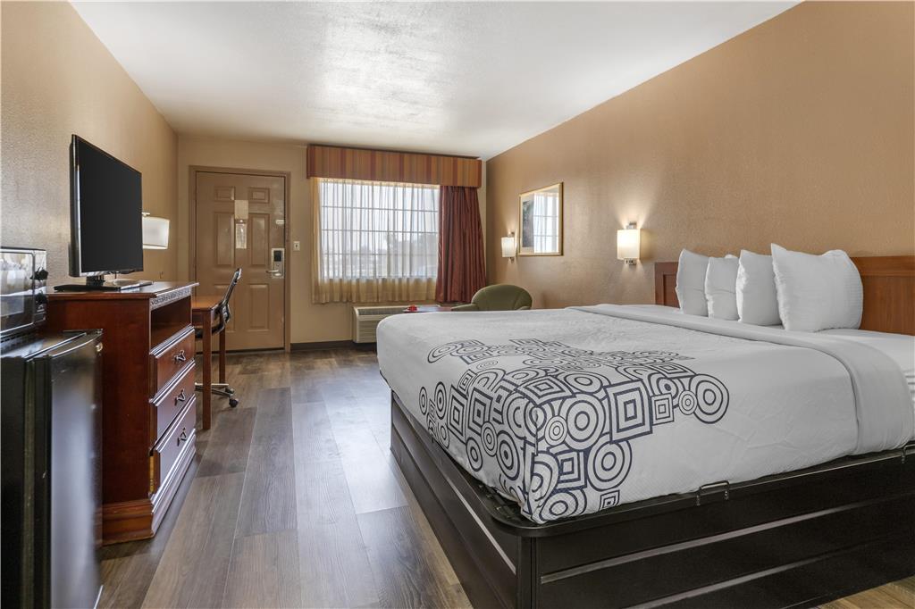 SureStay Plus Hotel By Best Western Poteau - photo 5