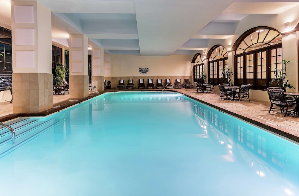 Embassy Suites by Hilton Nashville Airport - photo 29