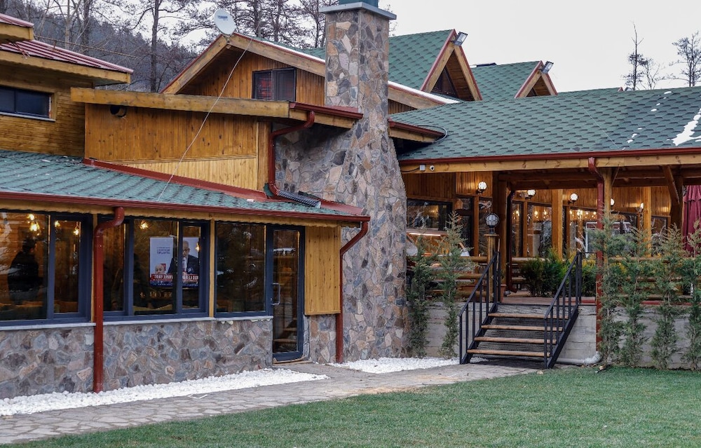 Abant Hitit Otel Restaurant in Bolu, Turkey