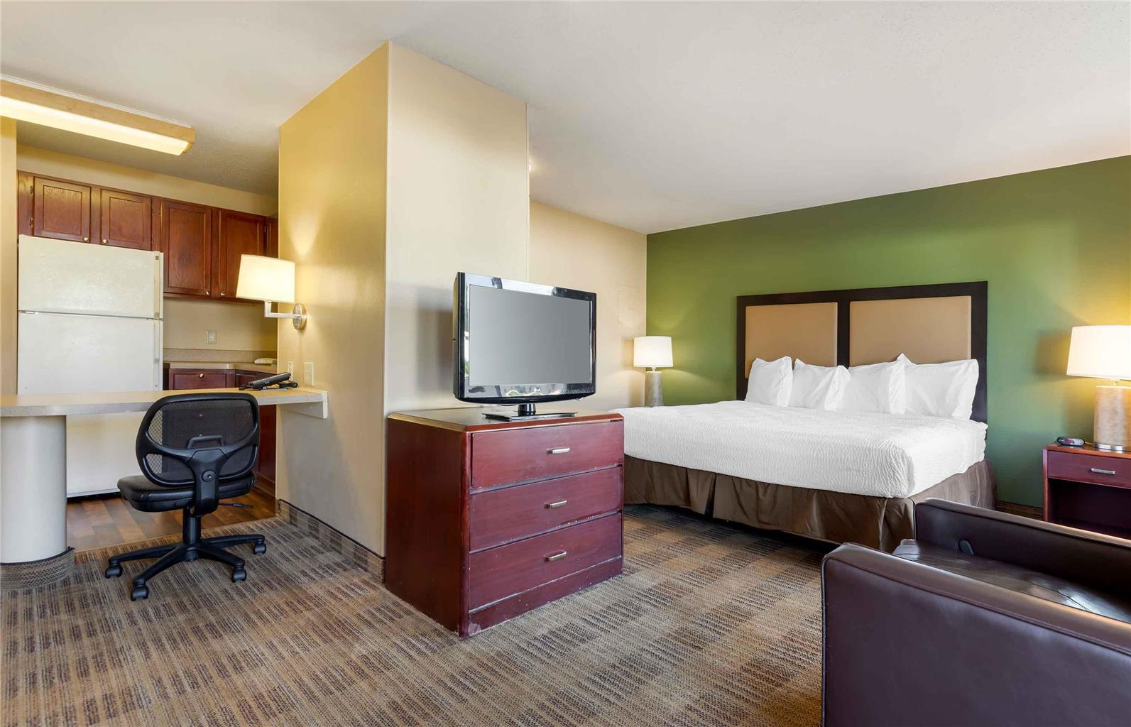 Extended Stay America Suites Denver Aurora North - photo 20