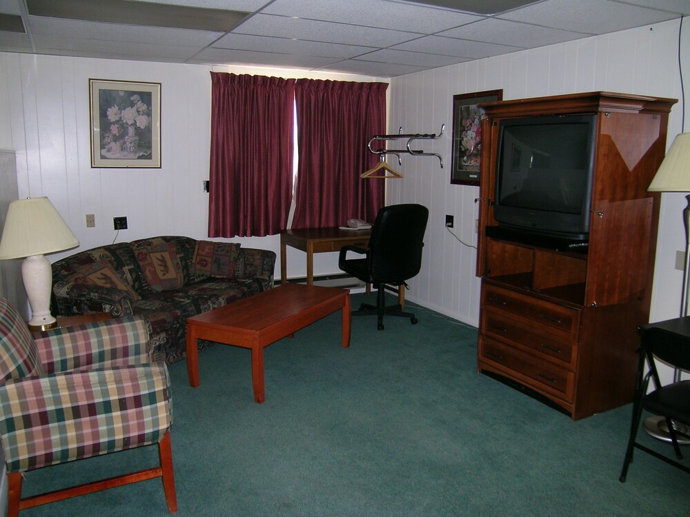 Travel Inn of La Junta - photo 24