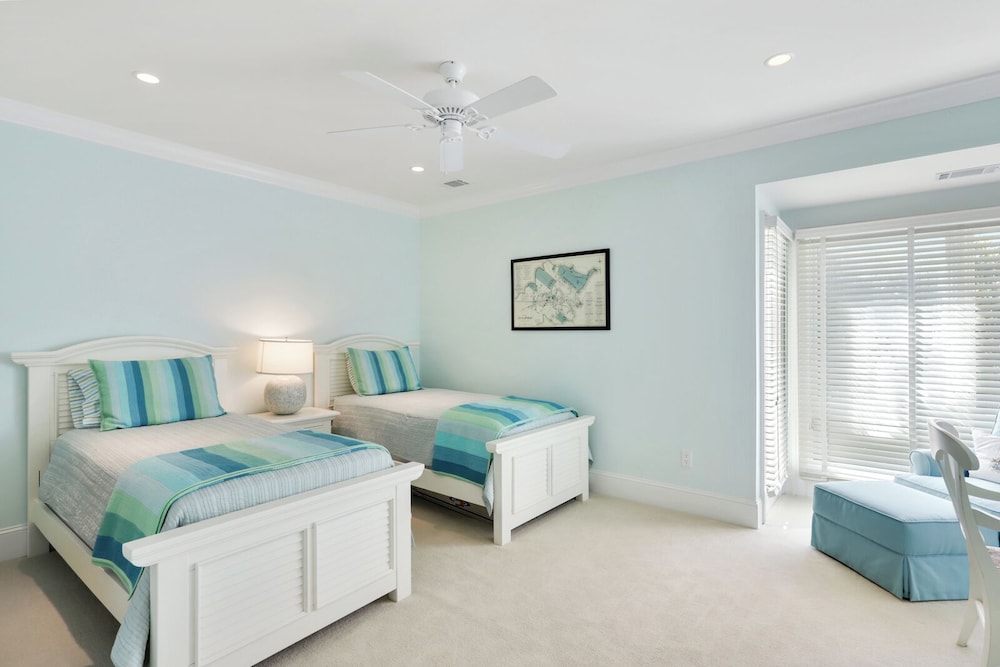720 Schooner Court at The Sea Pines Resort - photo 3