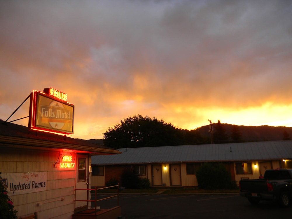 Falls Motel - photo 43