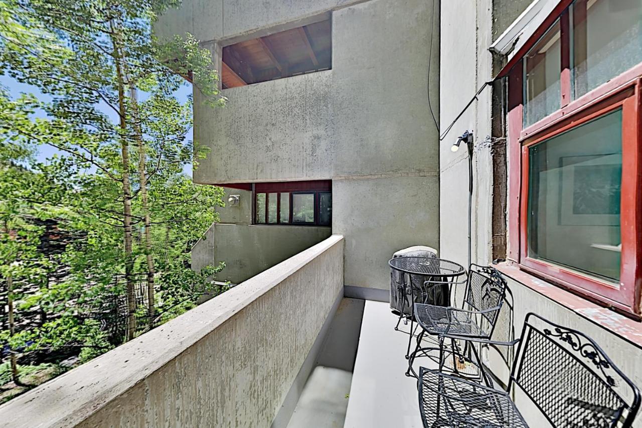 Predock 2F — 4-Star Luxury Hotel in Taos, United States