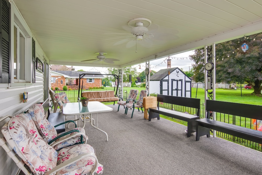 Pennsylvania Countryside Retreat with Deck and Yard in Parker, United States