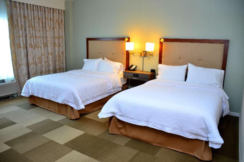 Hampton Inn & Suites Deland - photo 18