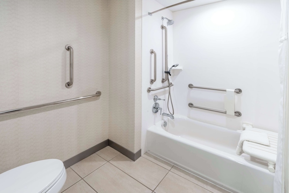 Hilton Garden Inn Trinidad Downtown - photo 17