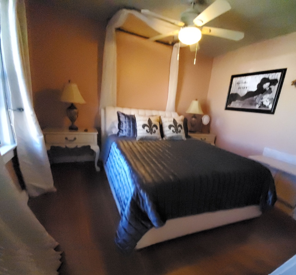 Cottonwood Hotel - photo 32