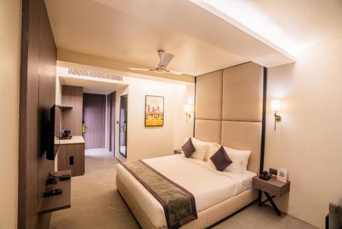 Hotel Srh in Dhanbad, India