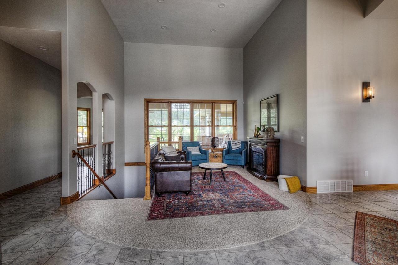 High Country Pool House — Sturgis — photo 5