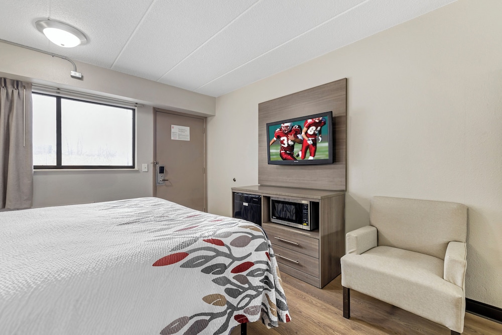 Red Roof Inn Parsippany - photo 12