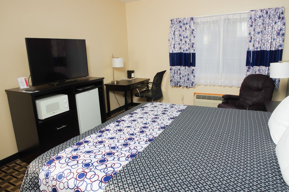 Dutch Inn and Suites - photo 9