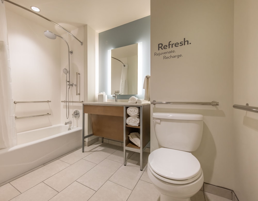 EVEN Hotel Atlanta Cobb Galleria by IHG - photo 20