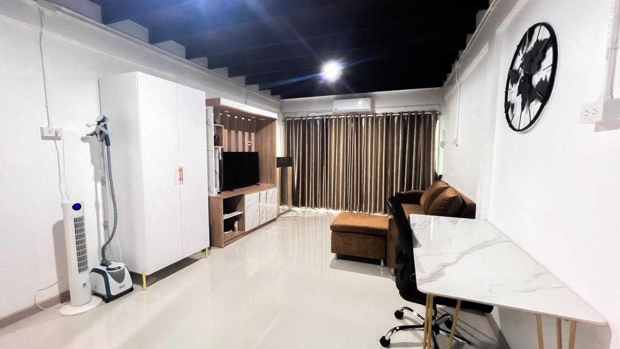 uouRangnamHouse
