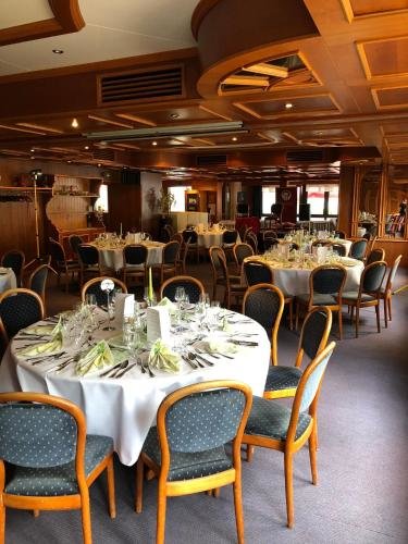 Roter Hahn Restaurant Hotel Rüsselsheim — Ruesselsheim — photo 4