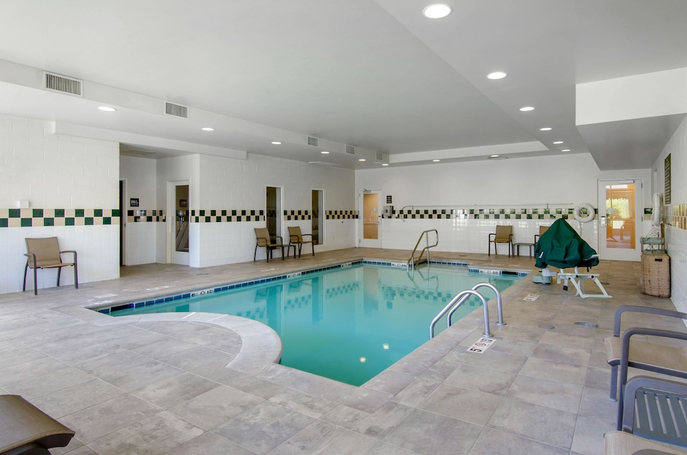 Hilton Garden Inn Kansas City - photo 37