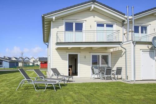 Ferienhaus Wattwurm — 4-Star Luxury Hotel in None, Germany