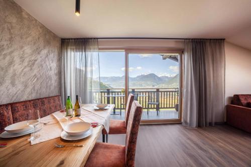 Ferienwohnung Zypresse — 4-Star Luxury Hotel in Merano, Italy