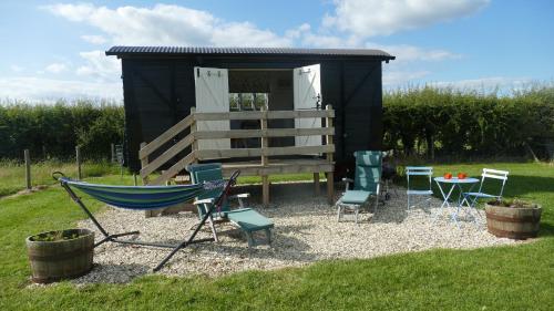 The Freight Wagon - carbon neutral hotel in Unknown City