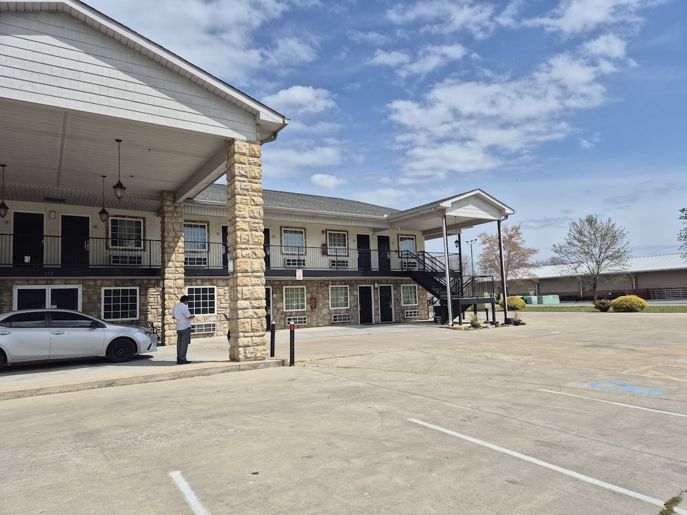 General Bragg Inn & Suites Chickamauga - photo 38