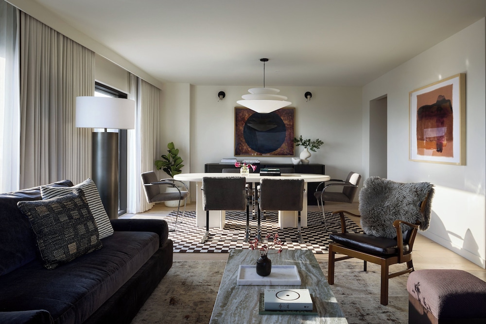 Kimpton Claret Hotel by IHG - photo 23