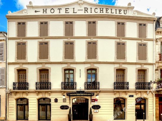 Citotel Richelieu in Mont-De-Marsan, France