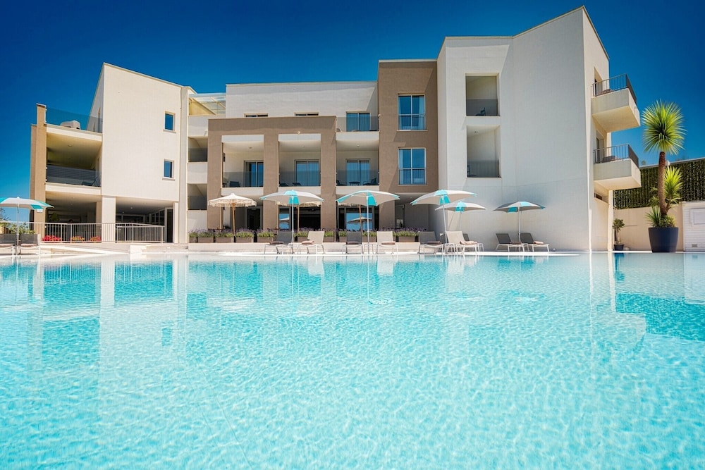 Resort La Battigia Beach & Spa in Trapani, Italy