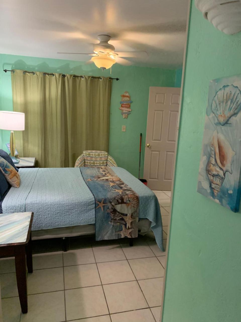 Michaels Surfside Cabanas - photo 24