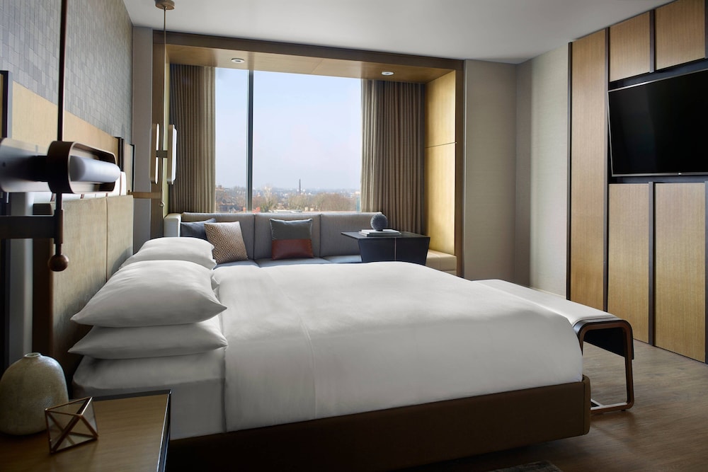 Lexington Marriott City Center - photo 6