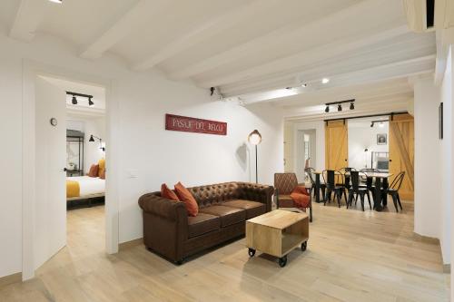 KeyFamily Loft Las Ramblas — 4-Star Luxury Hotel in Barcelona, Spain