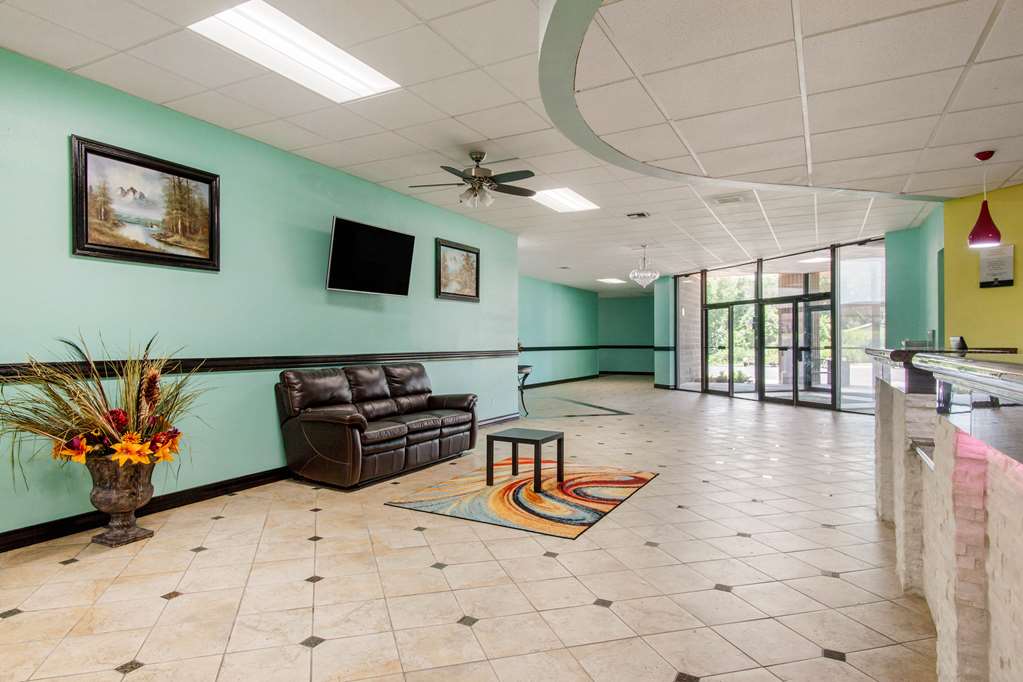 Quality Inn Arkansas City North - photo 6