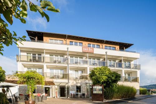 Seehotel Das JO in Poertschach Am Woerthersee, Austria
