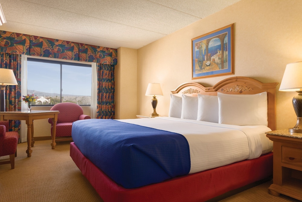 Harrah s Laughlin A Caesars Rewards Destination - photo 12