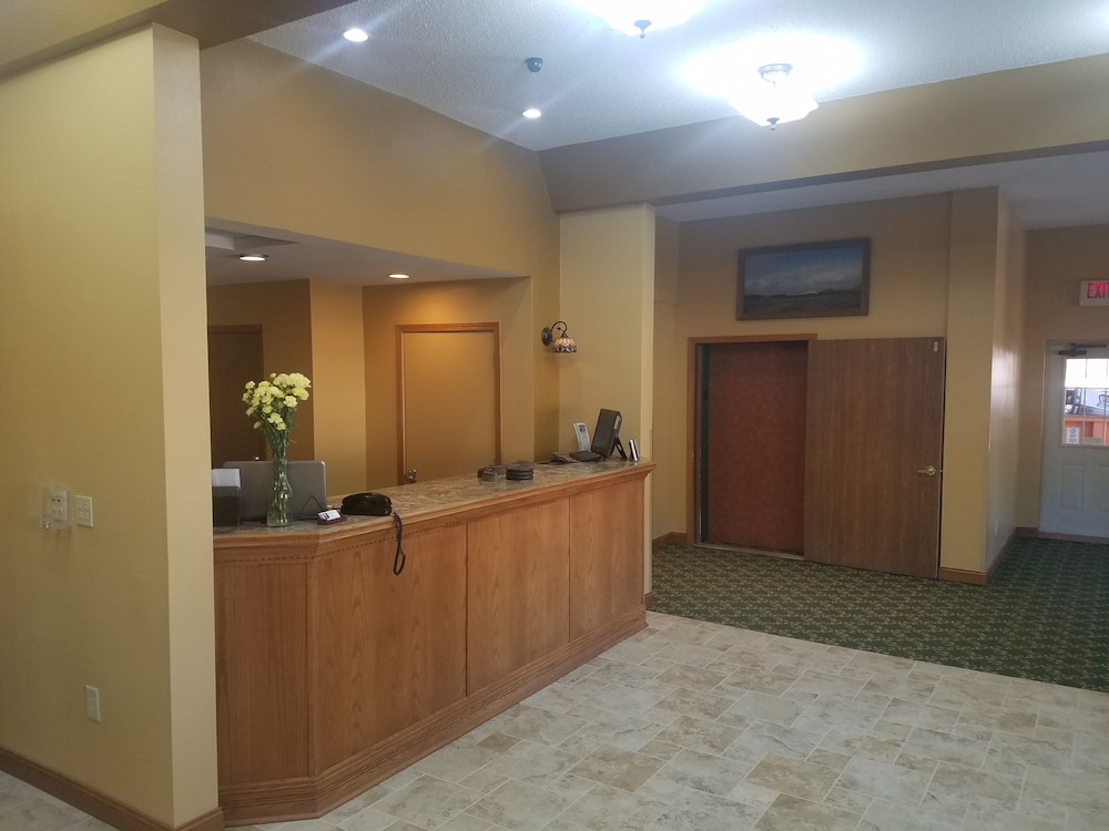 Roosevelt Inn Mount Rushmore - photo 3