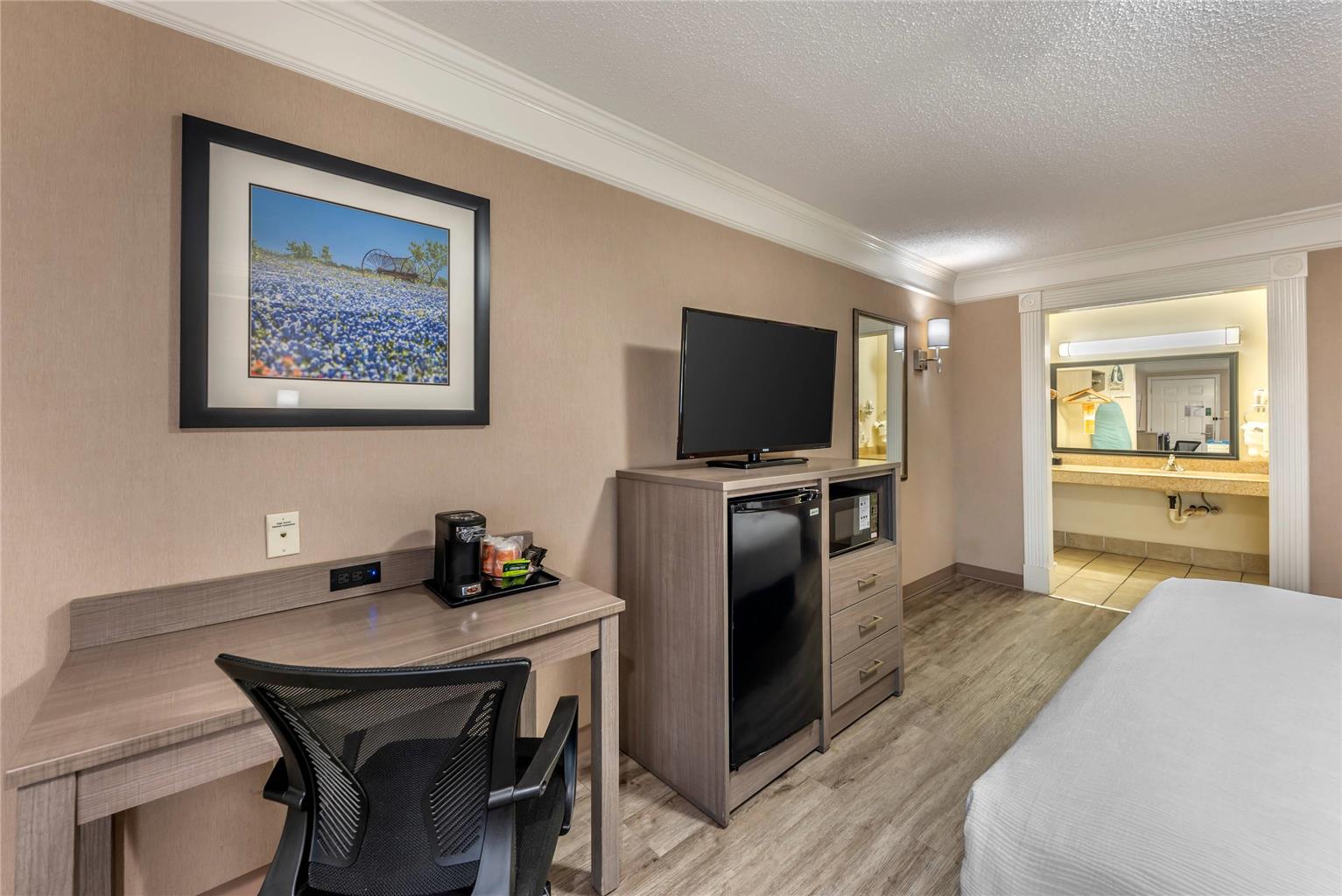 Quality Inn Near Lake Marble Falls - photo 28