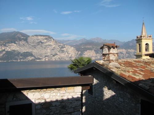 Cà Del Polsèt — 4-Star Luxury Hotel in Brenzone, Italy