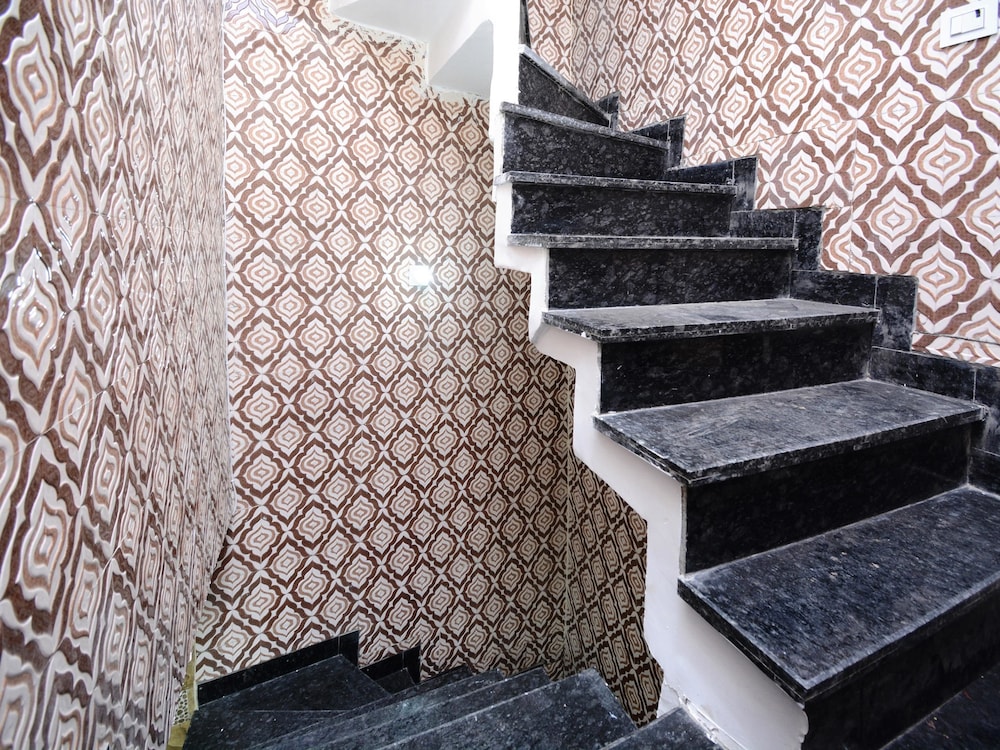 OYO 29846 Abhayveer B&b