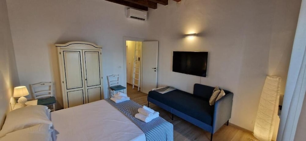Il Palazzino Seaview Apartments — 4-Star Luxury Hotel in Taranto, Italy