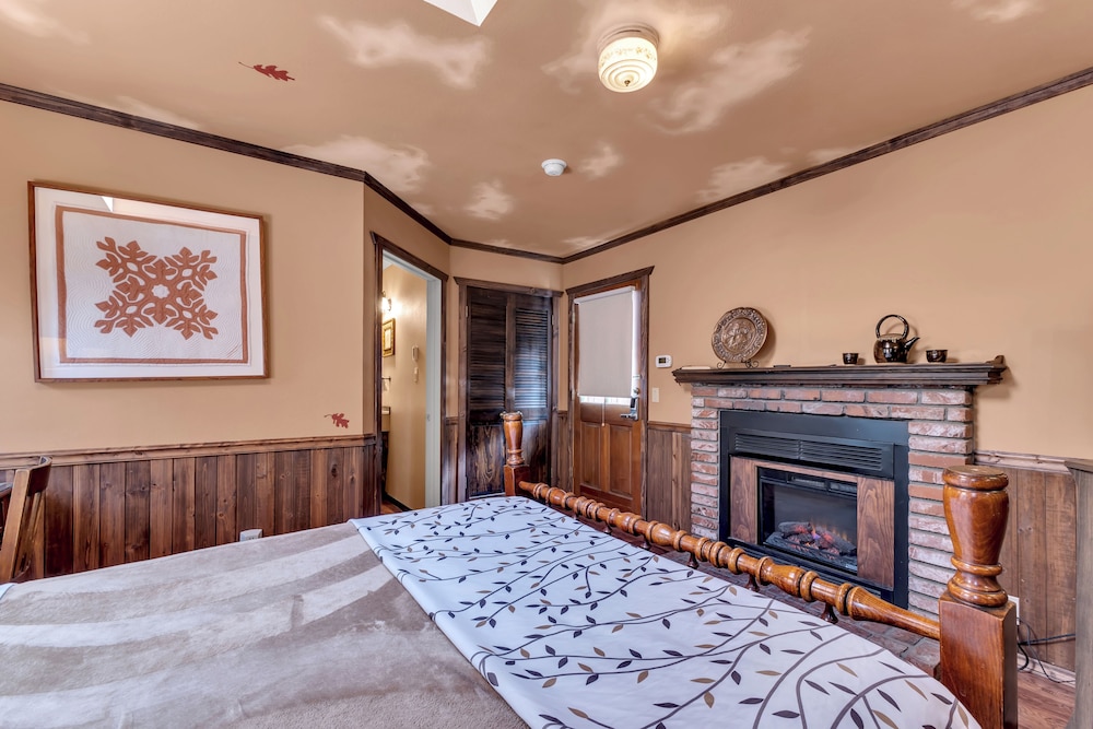 Idyllwild Inn - photo 75