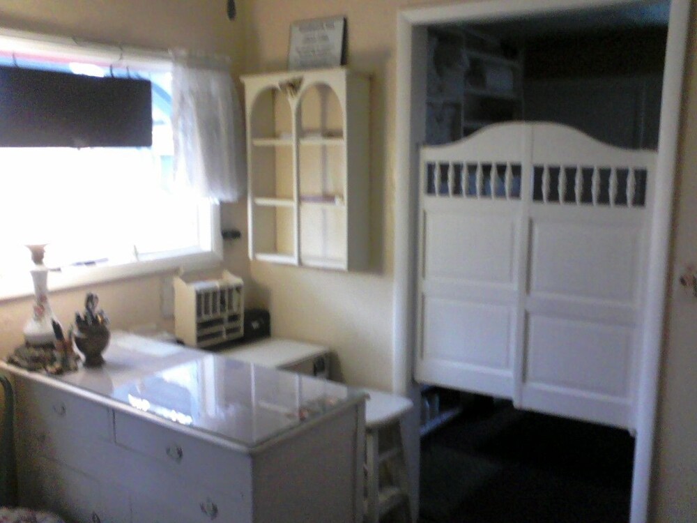 The Landmark Inn - photo 2