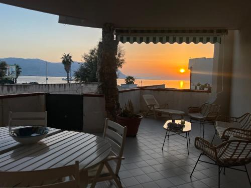 Isola delle Femmine Holiday Nancy — 4-Star Luxury Hotel in Isola Delle Femmine, Italy