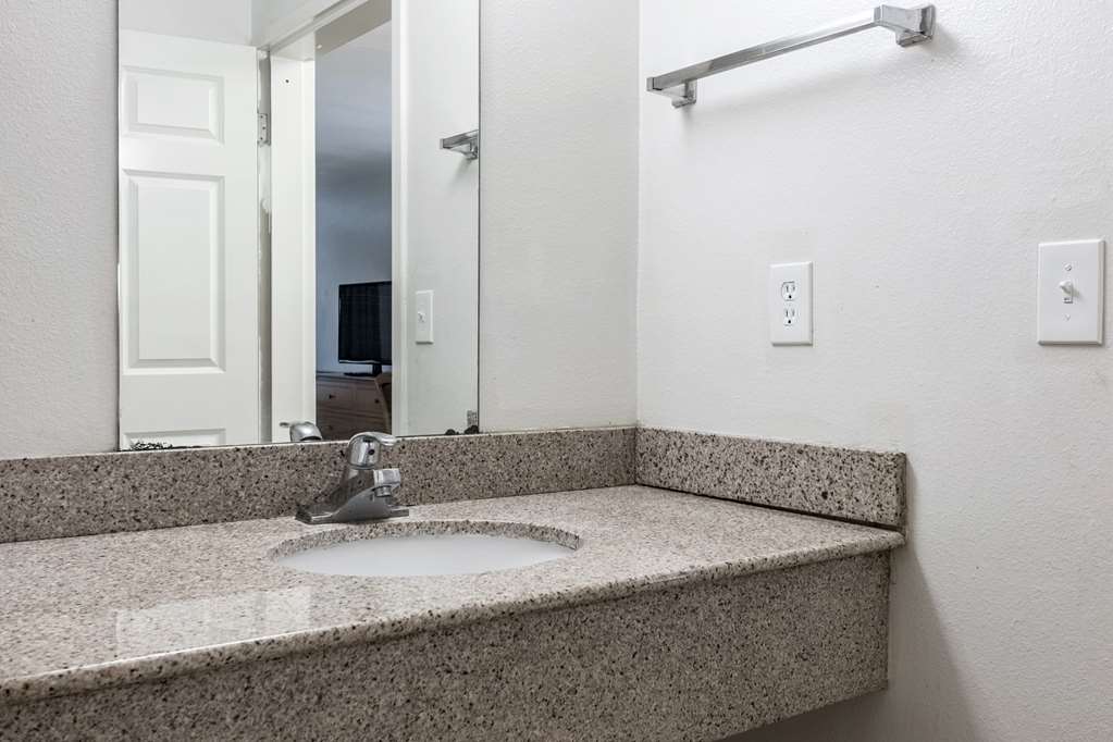 Studio 6 Lafayette LA Broussard - photo 22