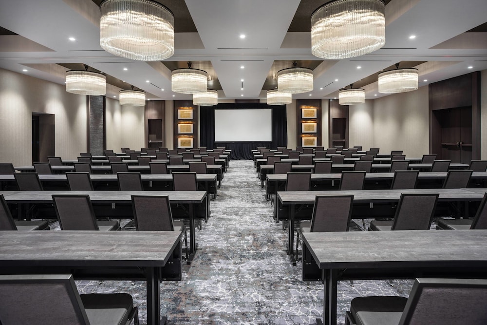 The Row Hotel at Assembly Row Autograph Collection - photo 82